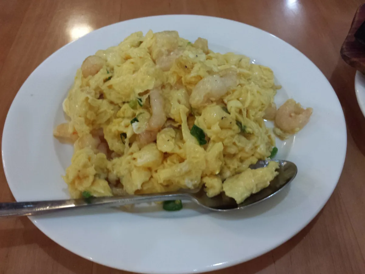 Eggs - cysteine source